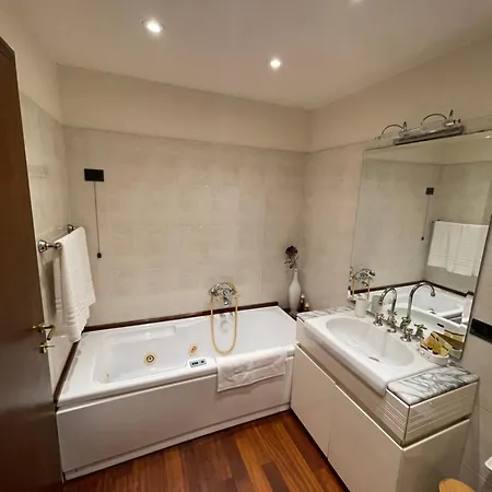 Loft Carlotta 公寓 *